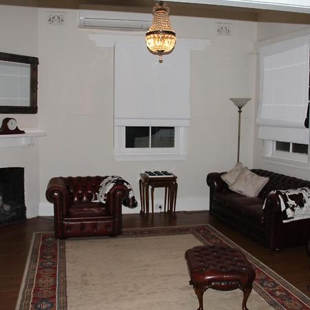 ويست وايالونج Mentor Chambers Apartment Bed & Breakfast المظهر الخارجي الصورة