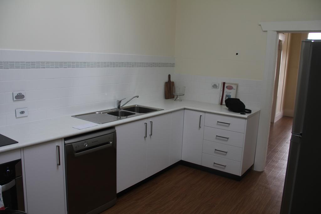 ويست وايالونج Mentor Chambers Apartment Bed & Breakfast الغرفة الصورة
